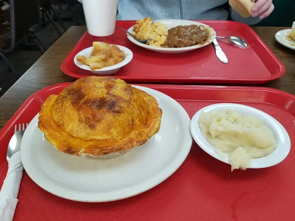 Steak & Macaroni